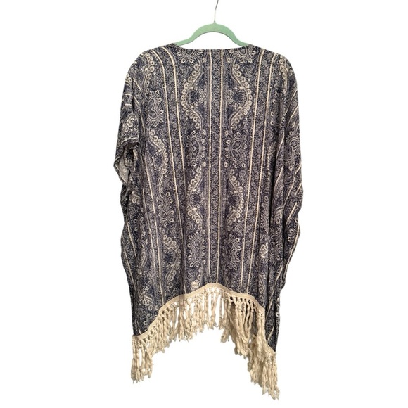 Abercrombie & Fitch Navy and Cream Paisley Kimono Size M/L - Picture 3 of 7